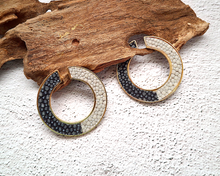 Max Stingray Hoop Earrings