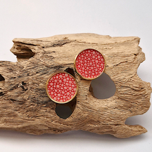 Stingray Leather Round Gold Studs
