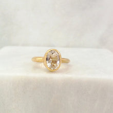 White Topaz Maxi Ring