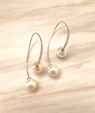 2 Stone Pearls V Drop Earrings
