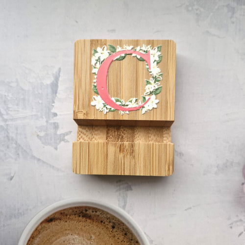 Bamboo Phone Stand – Letter C with Sampaguita Floral Initial
