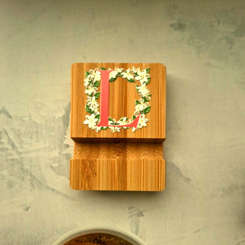 Bamboo Phone Stand — Initial L (Sampaguita)