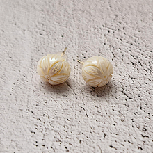 Carved Pearl Earrings 14k gold