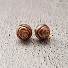 Carved Pearl Earrings 14k gold