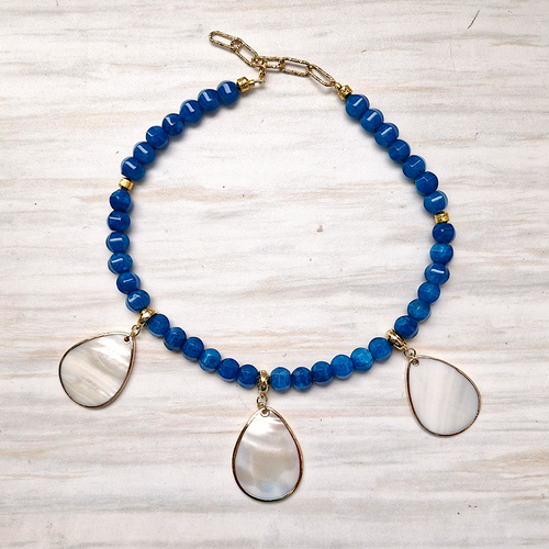 Maarte Chelsea Blue Jade Mother of Pearl Collarbone Necklace
