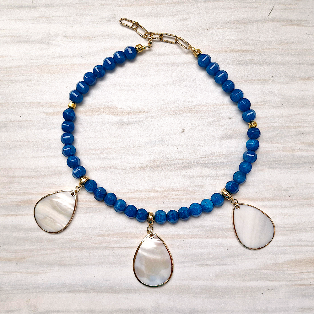 Maarte Chelsea Blue Jade Mother of Pearl Collarbone Necklace