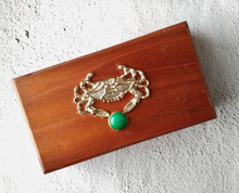 Crab Green Jade  Mahogany Box