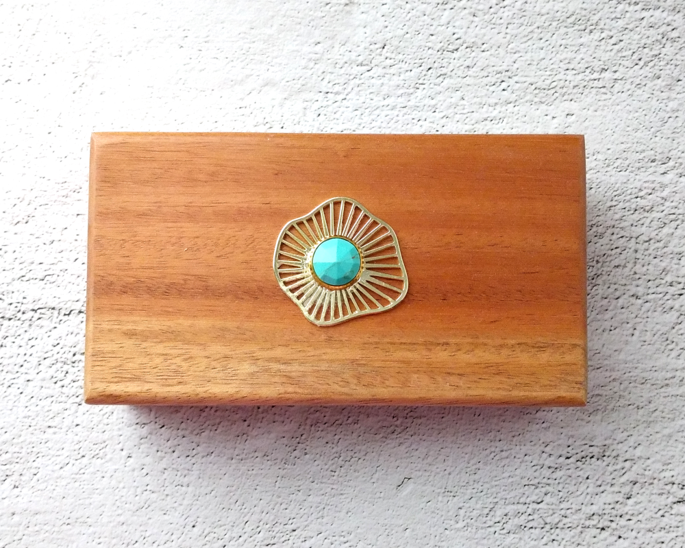 Deco Lotus Leaf with Turquoise Mahogany Box