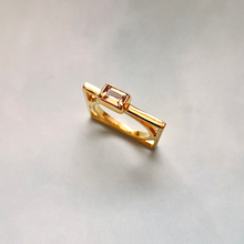 Minette Cube Ring