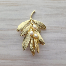 Leaves and Pearls Brooch Pin