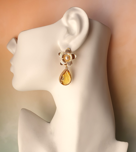 Plumeria Pearl Stud with Detachable Dangles Earrings
