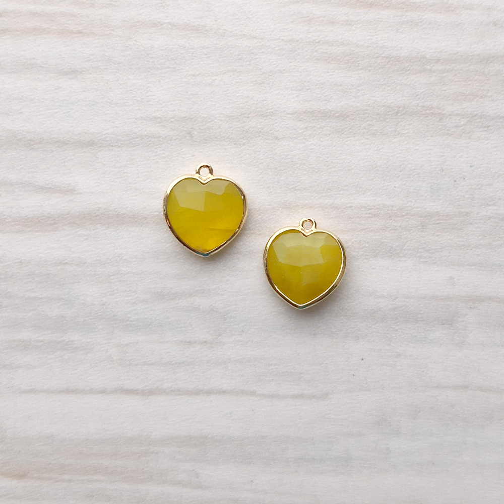 Yellow Jade Heart Rim Set Dangles