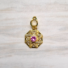Solihiya Single Pendant