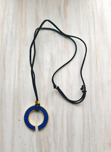 Stingray Arc Reversible Pendant