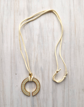 Stingray Arc Reversible Pendant