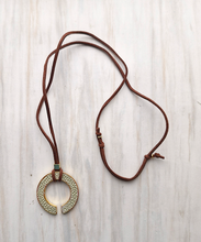 Stingray Arc Reversible Pendant