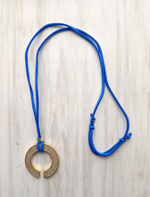 Stingray Arc Reversible Pendant