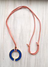 Stingray Arc Reversible Pendant