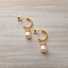 Twisted Rope White Pearl Earrings