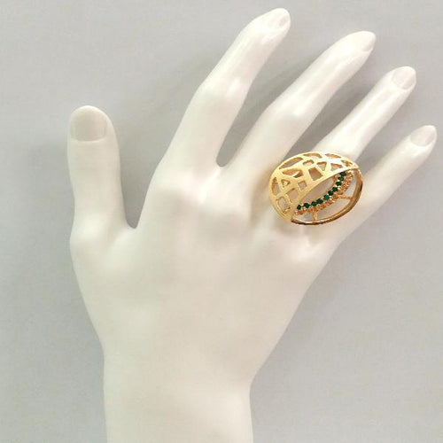 Green Agate on a Philippines Fruits 