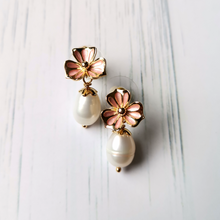 Connie Brass Studs Earrings