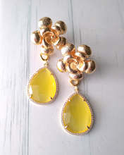 Textured Rose Studs with Haloed Canary Yellow Quartz Detachable Dangles