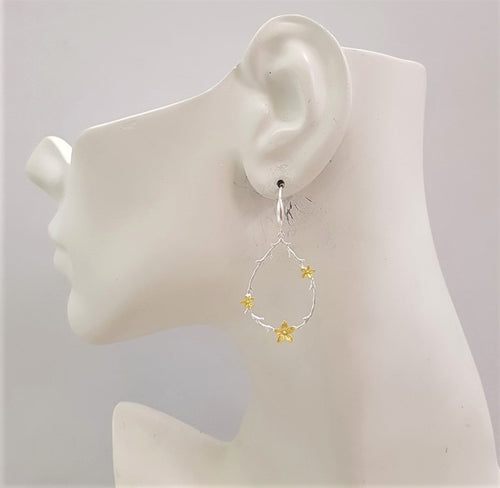 Trellis Flowers 2 Tone Earrings